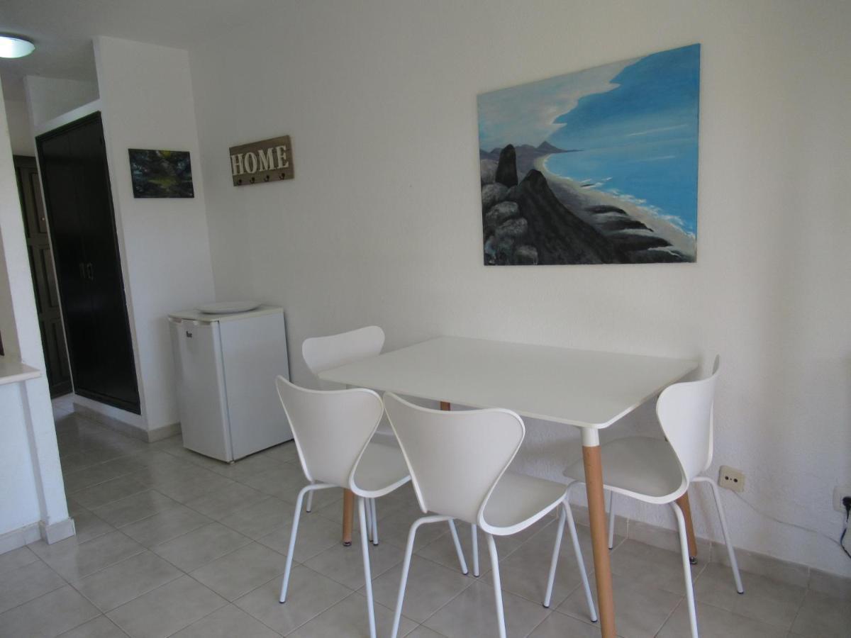 Garden Relax Apartments, By Comfortable Luxury คอร์ราเลโฮ ภายนอก รูปภาพ
